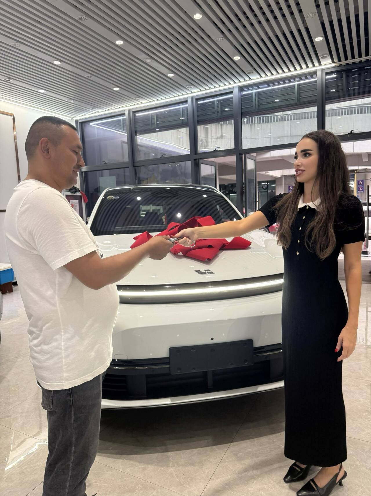 Клиент получает авто