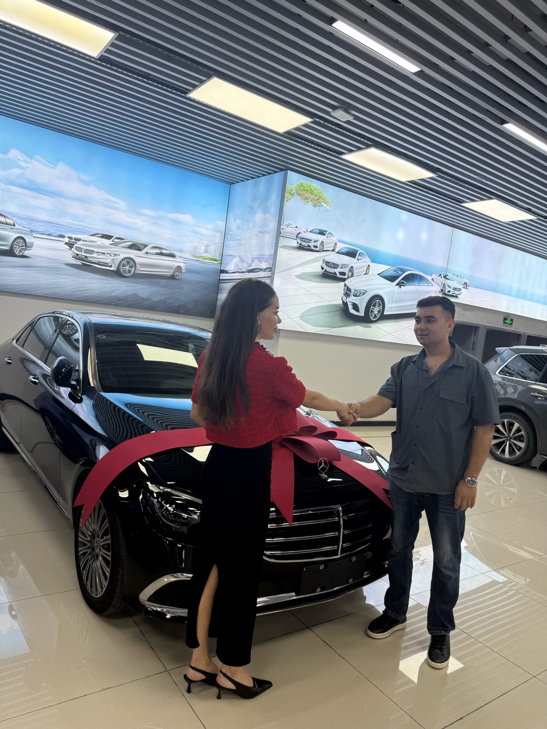 Клиент получает авто